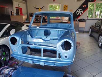 Mini