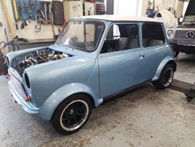 Mini